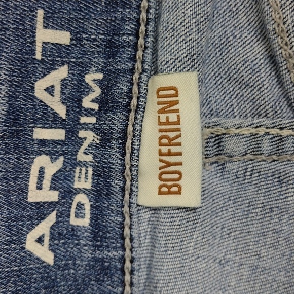 Ariat Bombshell Jordana Blue Medium Wash High Rise Straight Leg Boyfriend Jean - Picture 6 of 16